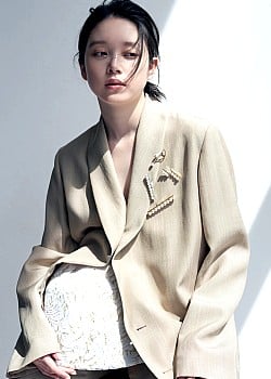 Akari Takaishi